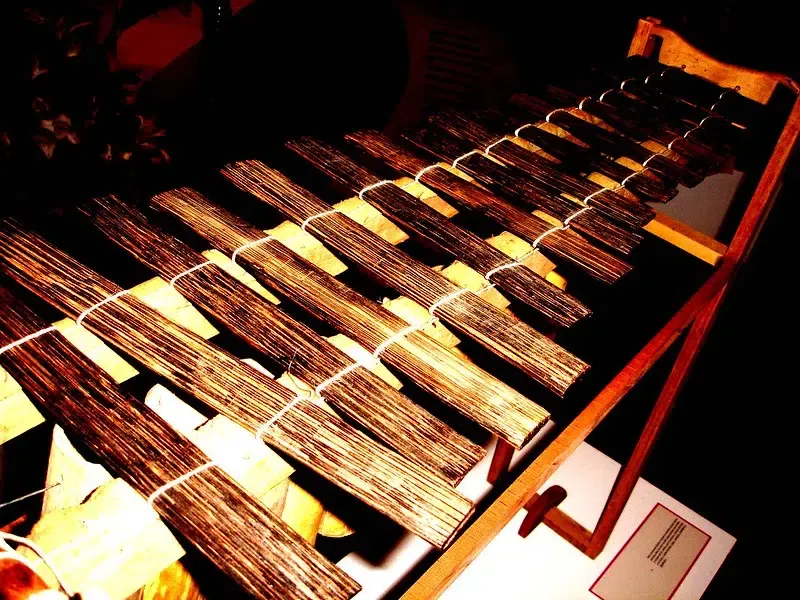 Chonta-marimba-Pacific-Colombian-instrument(c)Luis-Quintana-Barney